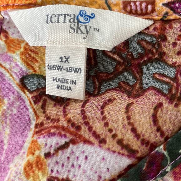 Terra & Sky multi color floral  Ruffle sleeve top - Picture 5 of 9